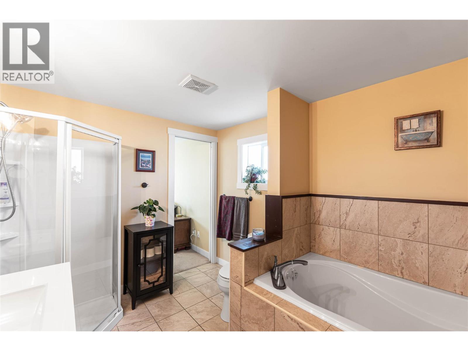 3 1860 Boucherie Road, West Kelowna