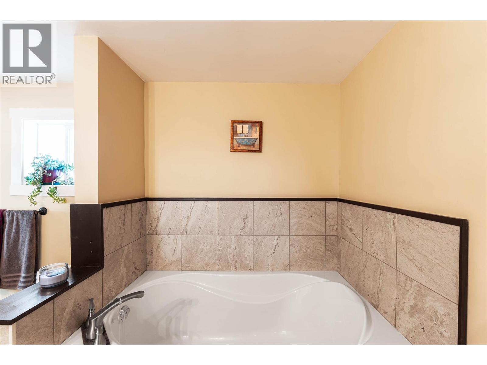 3 1860 Boucherie Road, West Kelowna