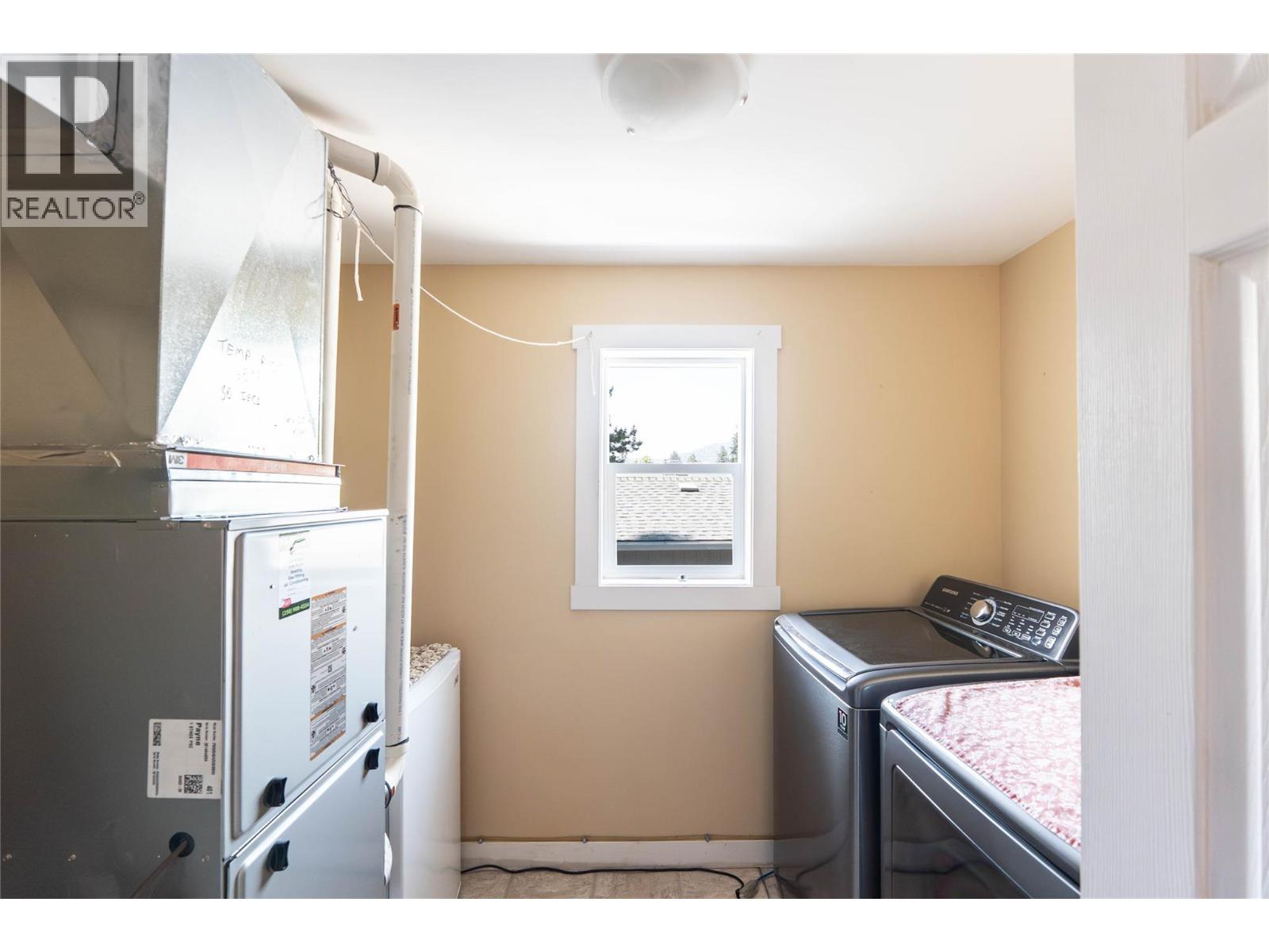 3 1860 Boucherie Road, West Kelowna