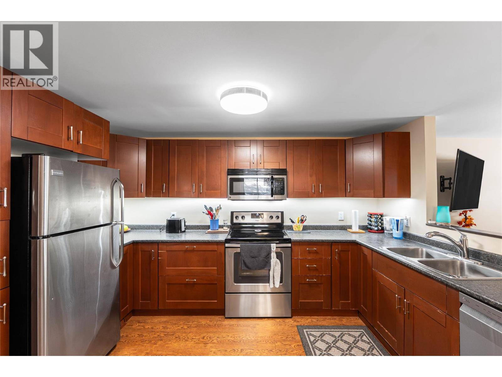 3 1860 Boucherie Road, West Kelowna