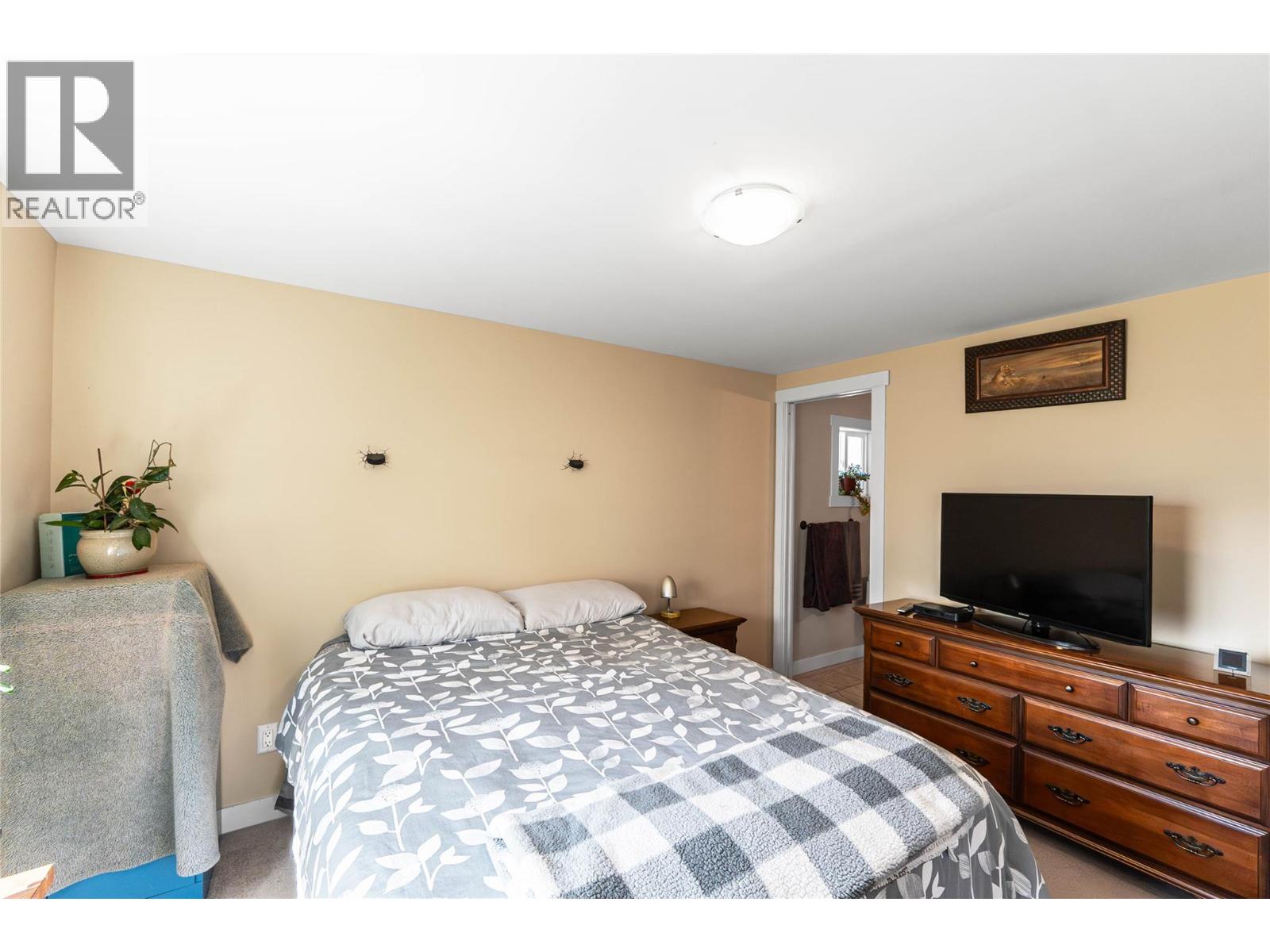 3 1860 Boucherie Road, West Kelowna