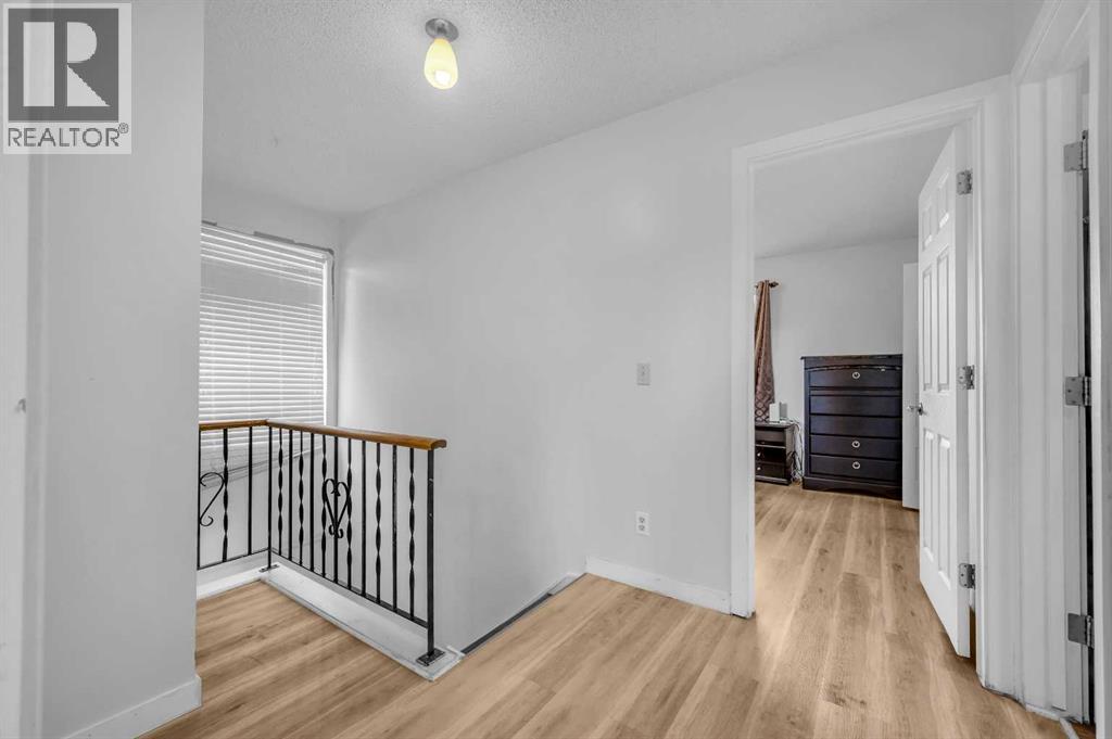Single Family House for Sale in  Templehill Drive NE Temple Calgary 