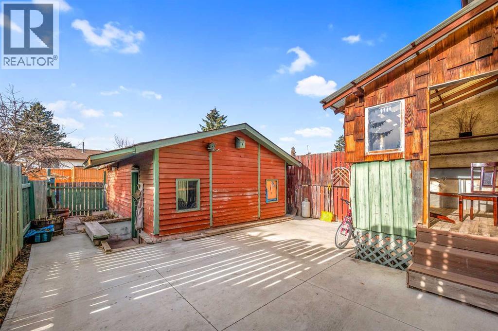 Single Family House for Sale in  Templehill Drive NE Temple Calgary 