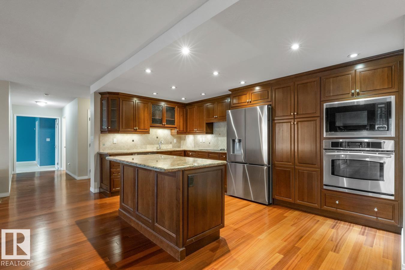 #1503 11503 100 AV NW, Edmonton