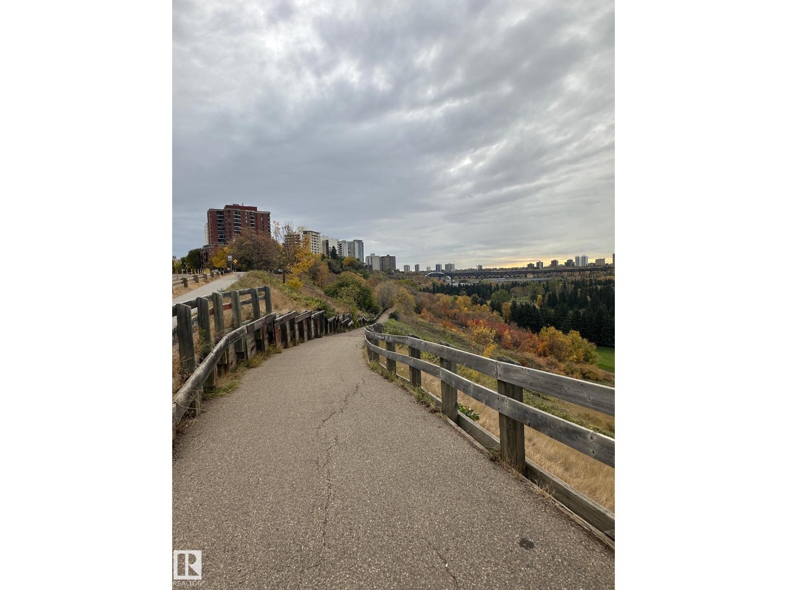 #1503 11503 100 AV NW, Edmonton