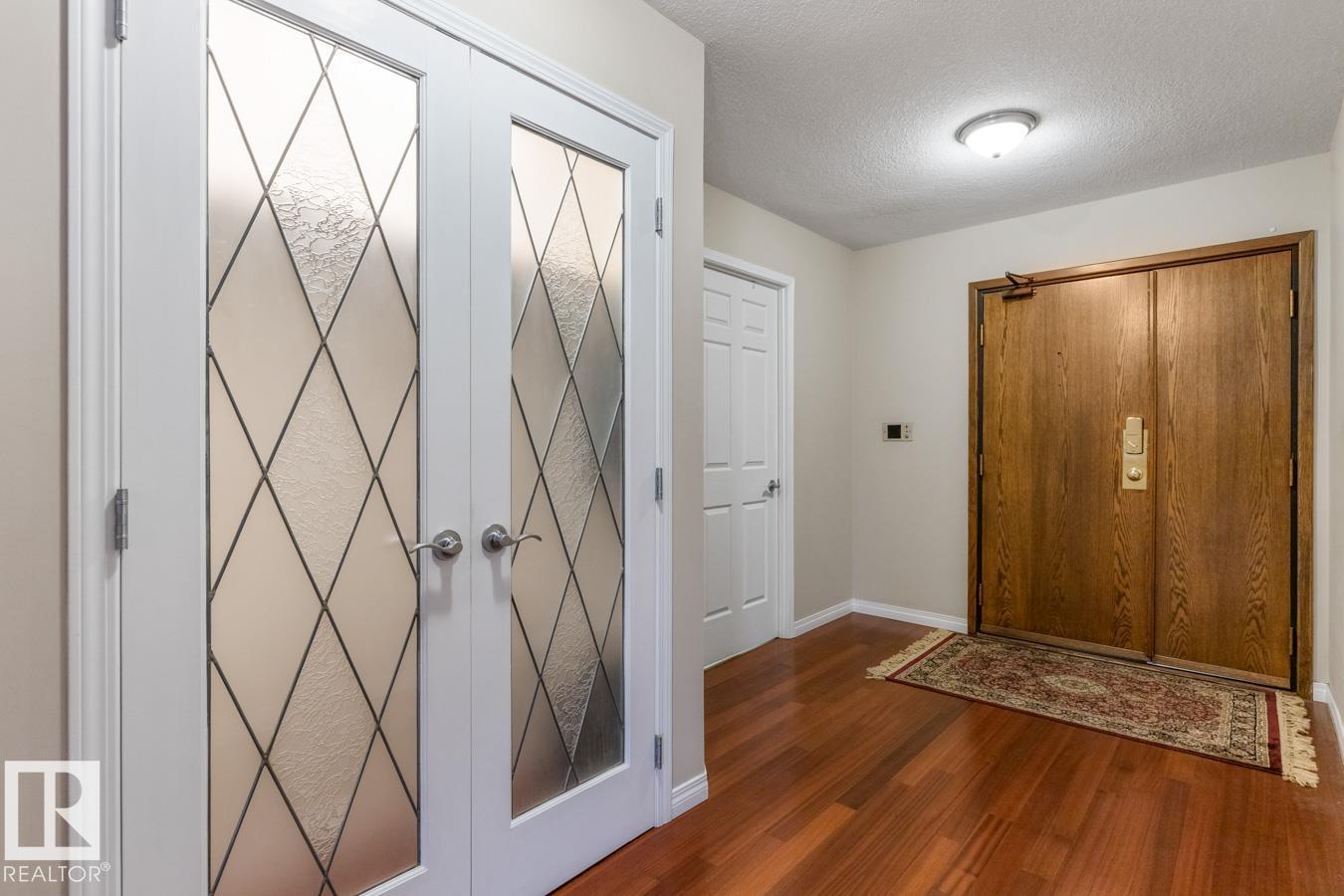 #1503 11503 100 AV NW, Edmonton