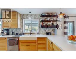  6743 Meadows Drive, Oliver