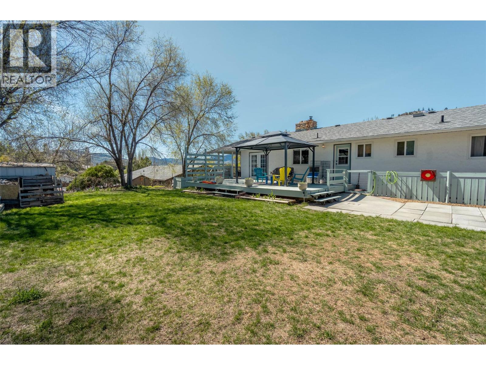 6743 Meadows Drive, Oliver