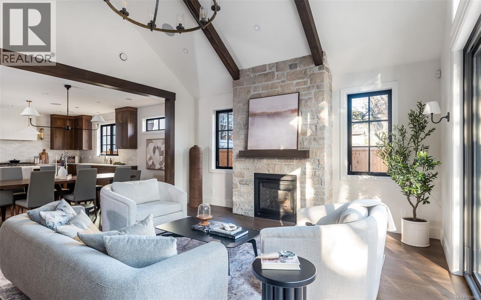  2189 BeaverBrooke Street, Oak Bay