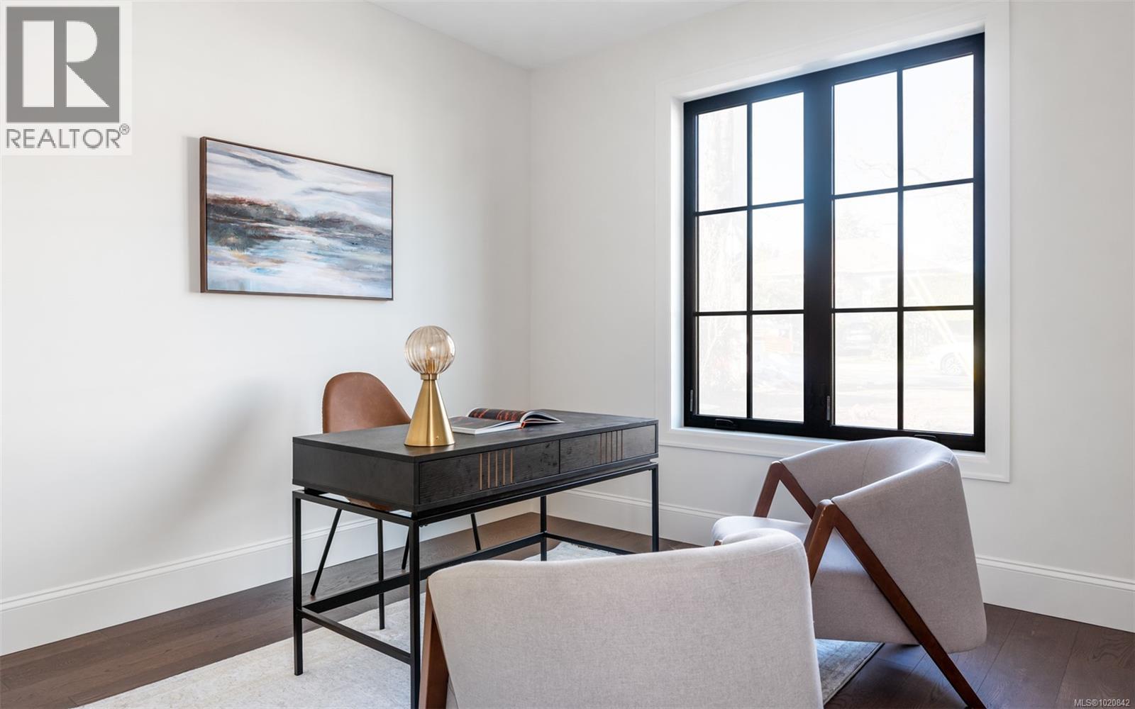  2189 BeaverBrooke Street, Oak Bay