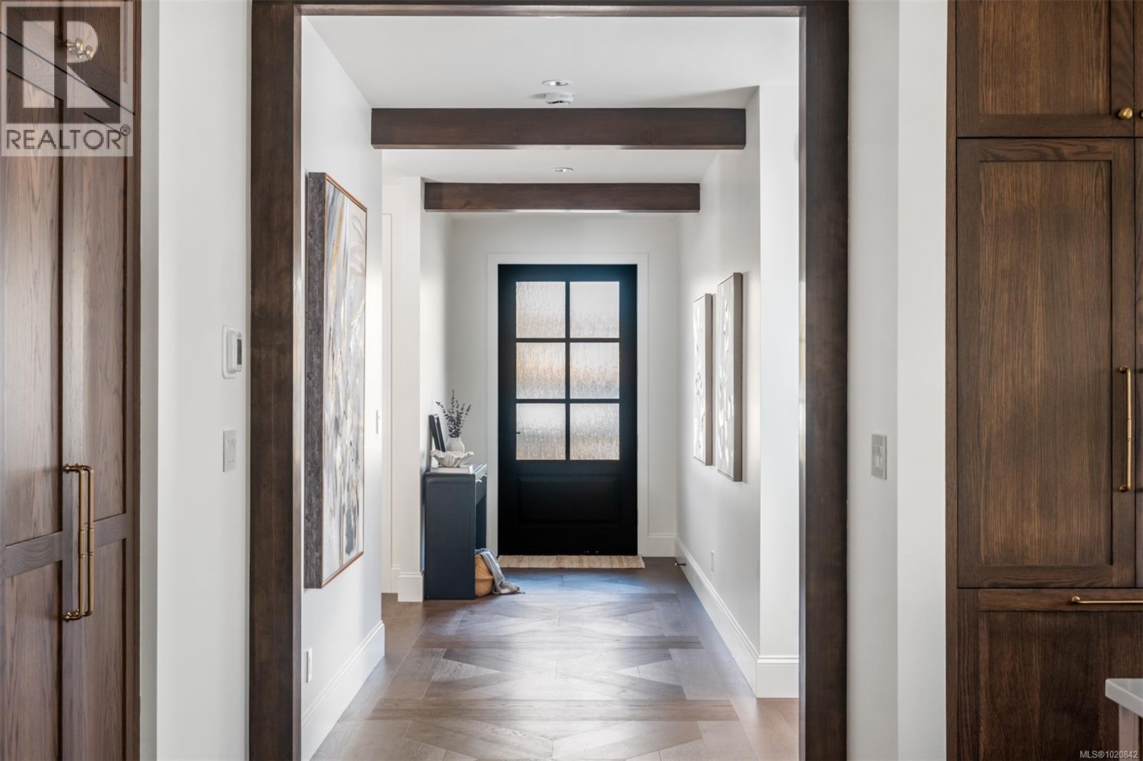  2189 BeaverBrooke Street, Oak Bay