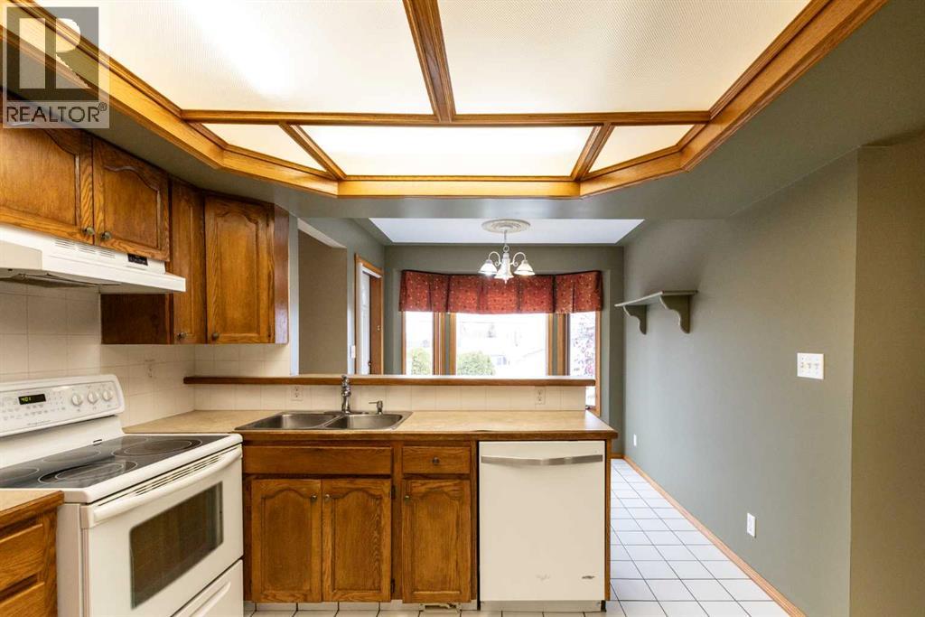 4828 44 Street, Innisfail