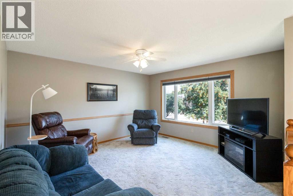 5319 37 Street, Innisfail