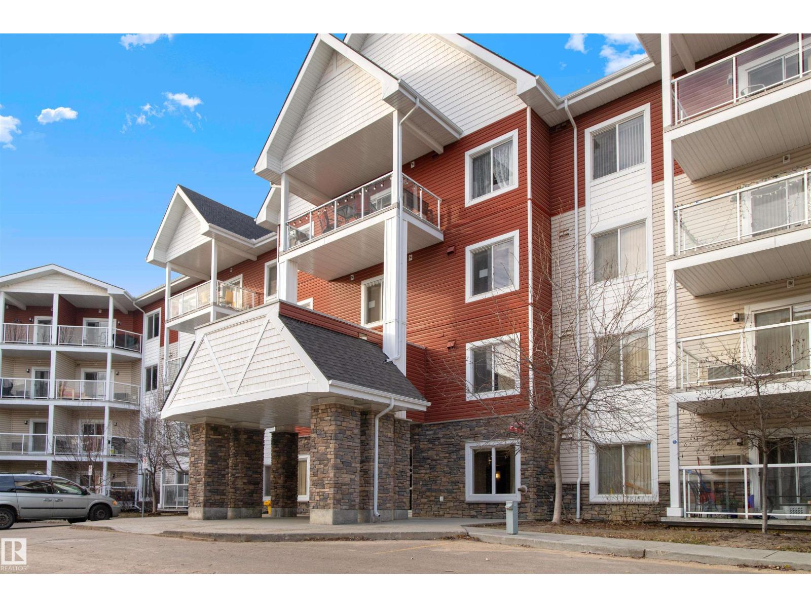 #313 2229 44 AV NW, Edmonton