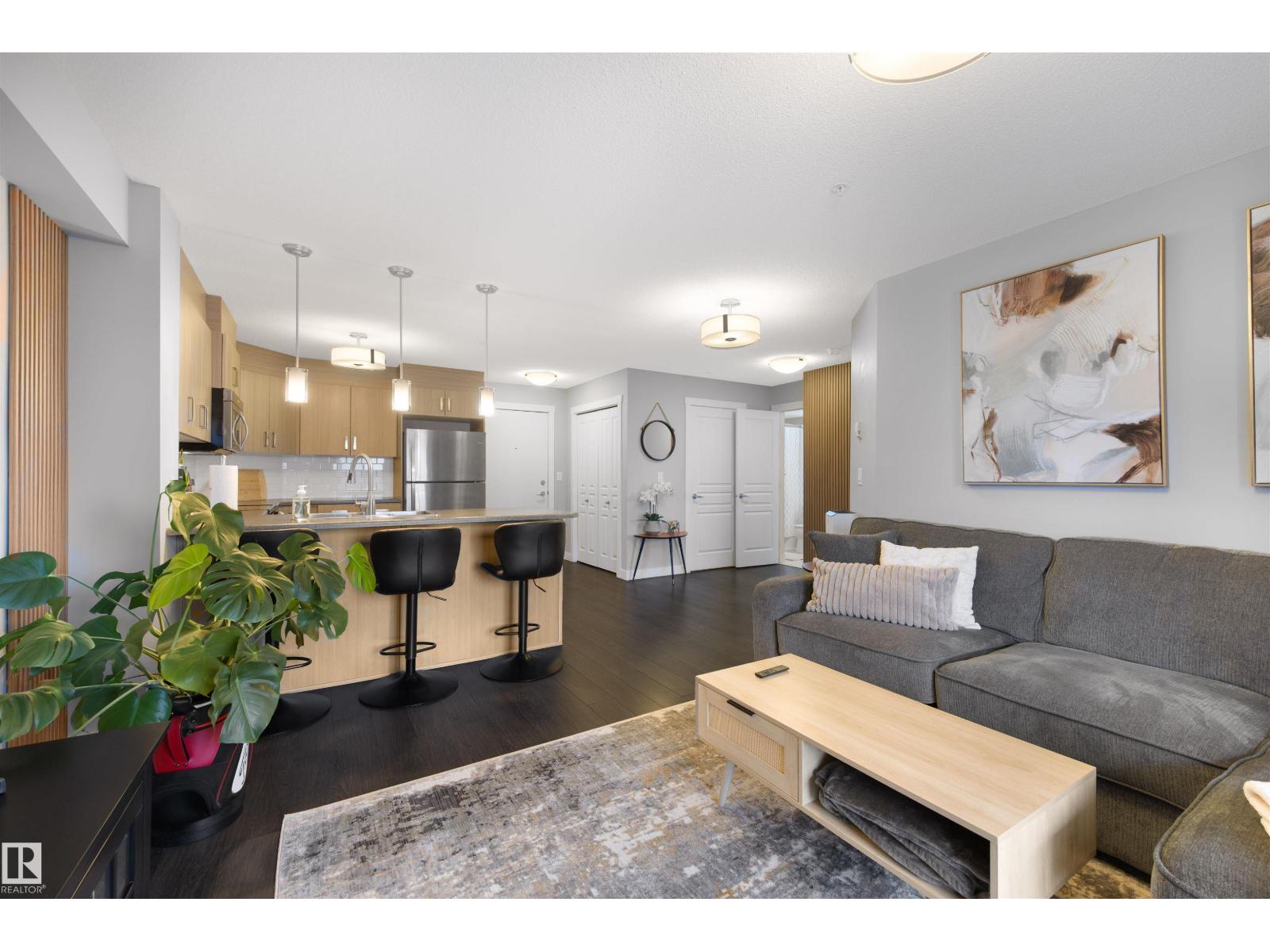 #313 2229 44 AV NW, Edmonton