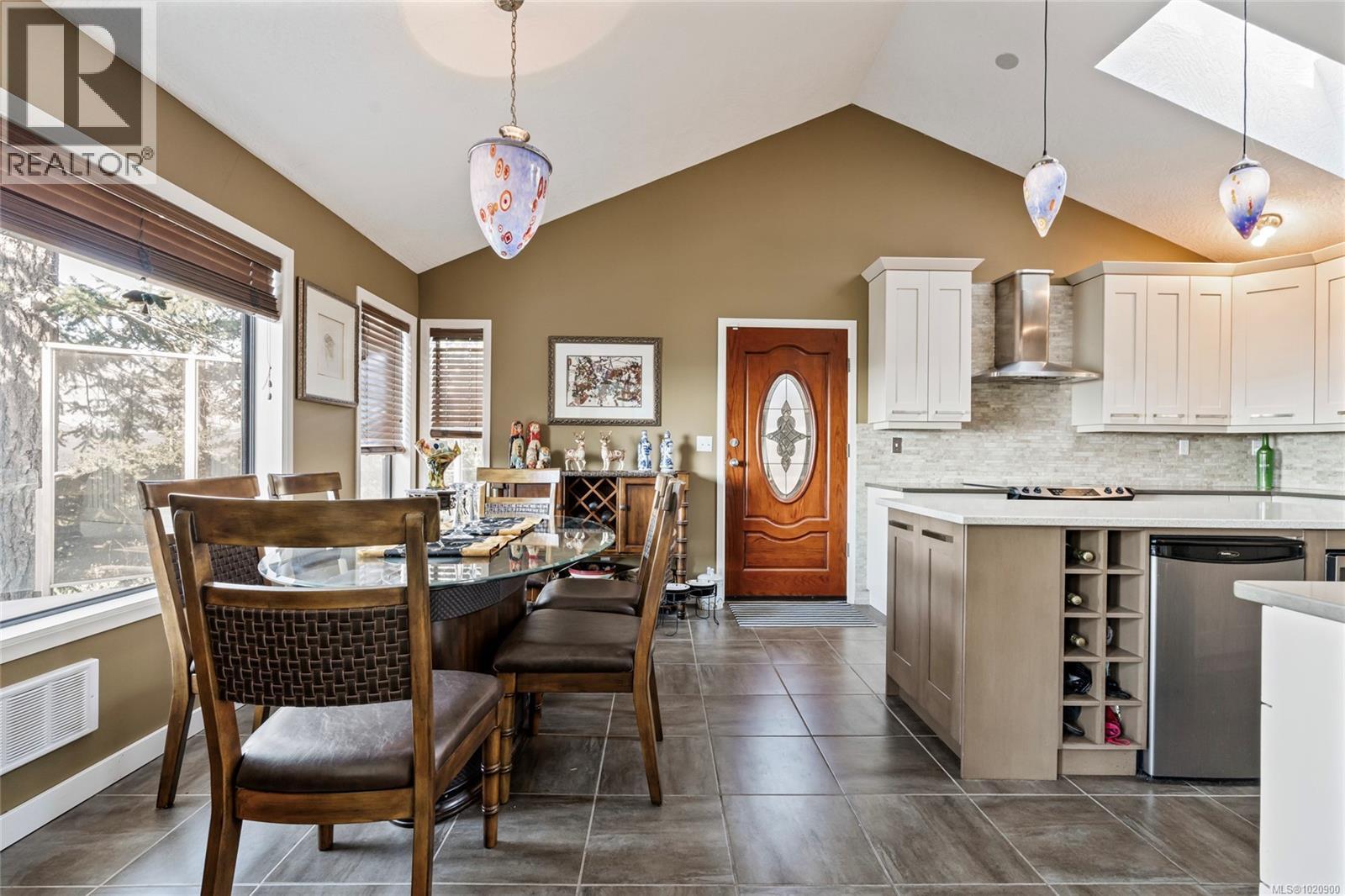 3475 Blue Sky Pl, Colwood