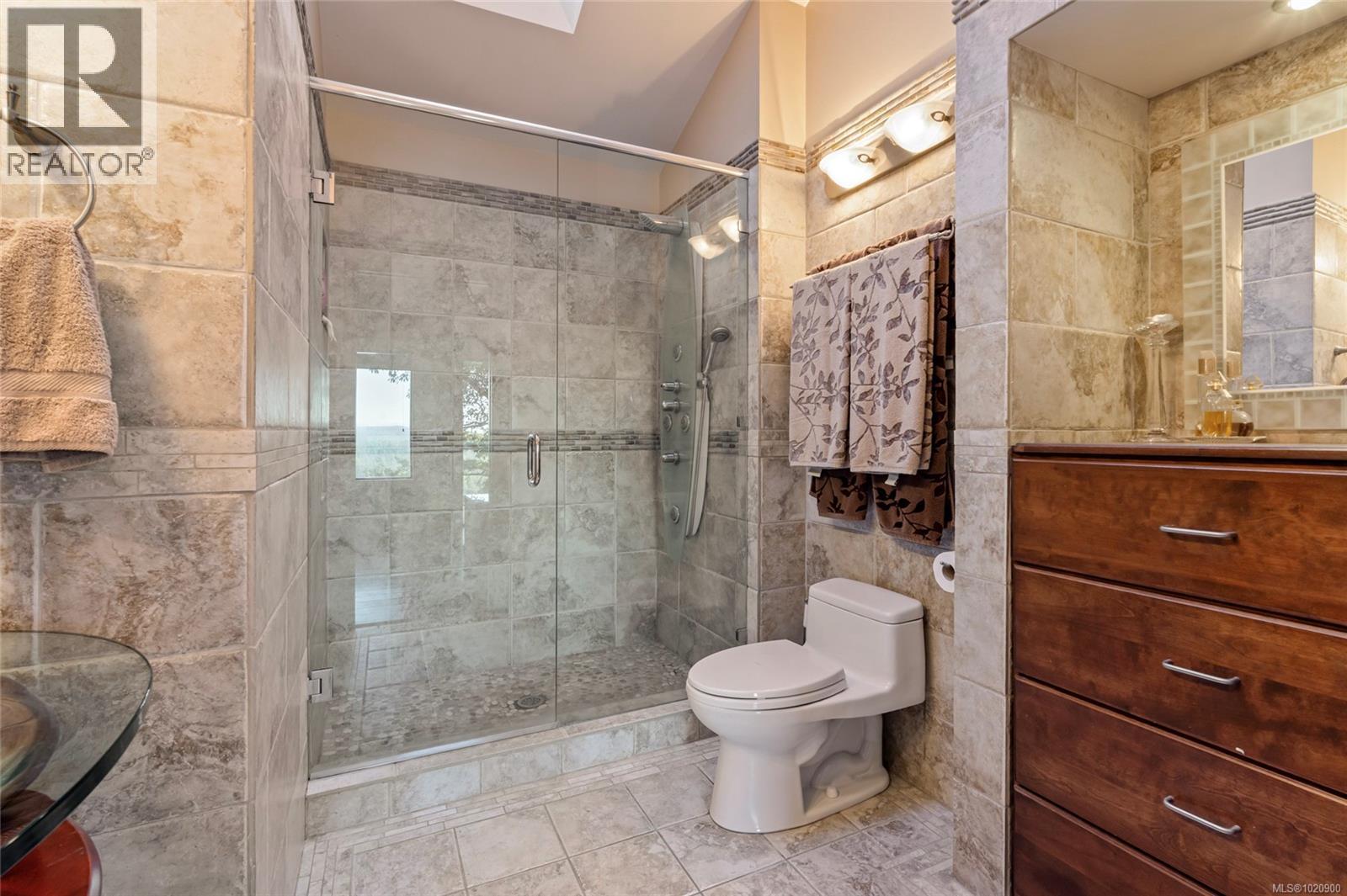 3475 Blue Sky Pl, Colwood