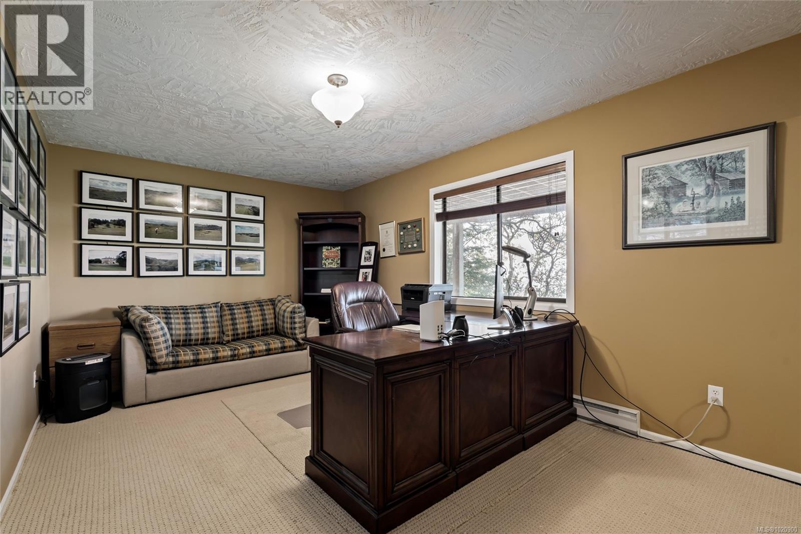 3475 Blue Sky Pl, Colwood