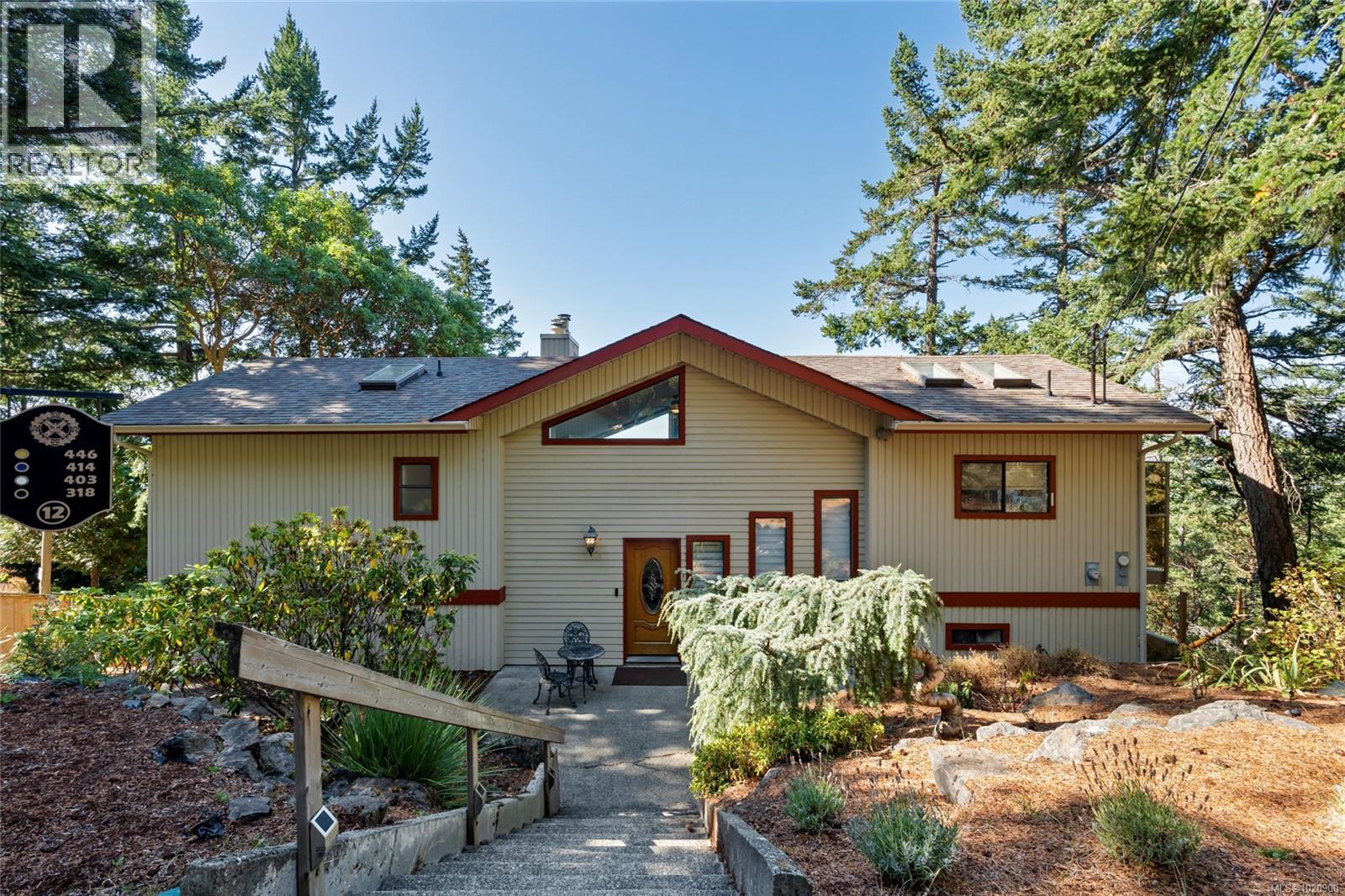 3475 Blue Sky Pl, Colwood