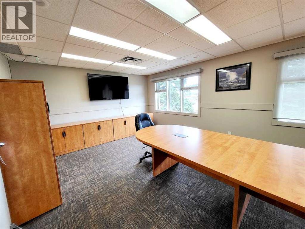 
          4510 50 Street South
            <br/>
            <span>Sedgewick</span>
            , 
            <span>AB</span>
             <span>T0B4C0</span>
         - Photo 17