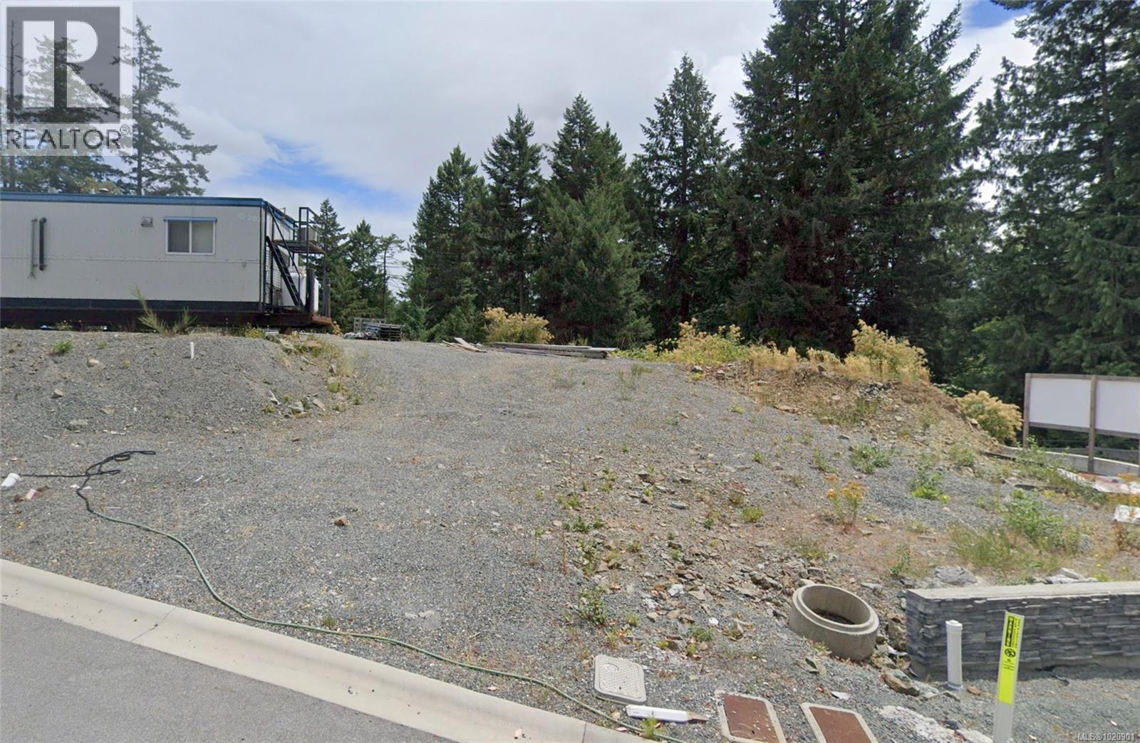  2246 Archer Gate, Langford