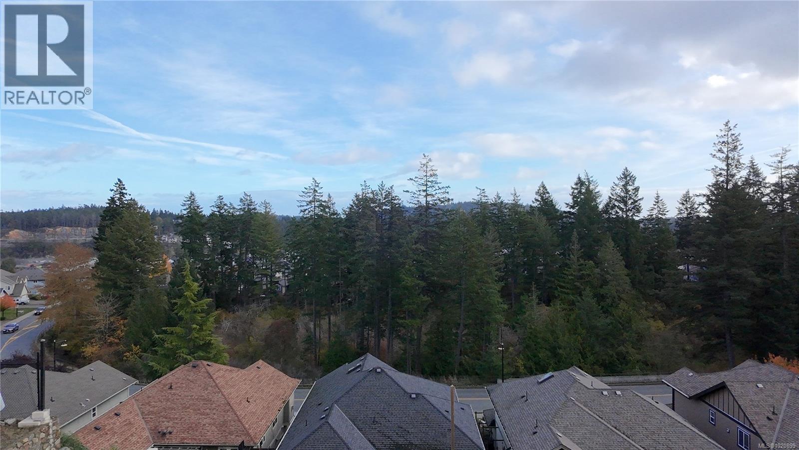  2226 Archer Gate, Langford