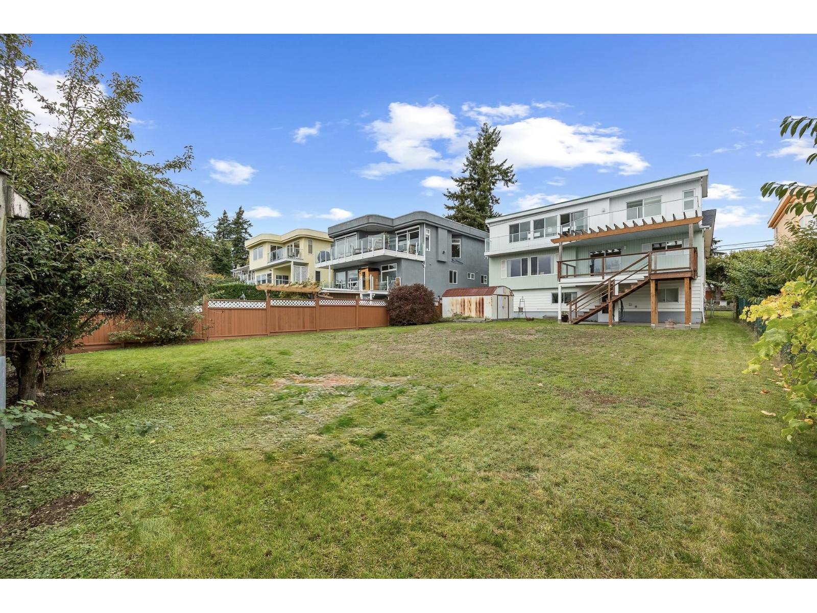 15856 BUENA VISTA AVENUE, White Rock