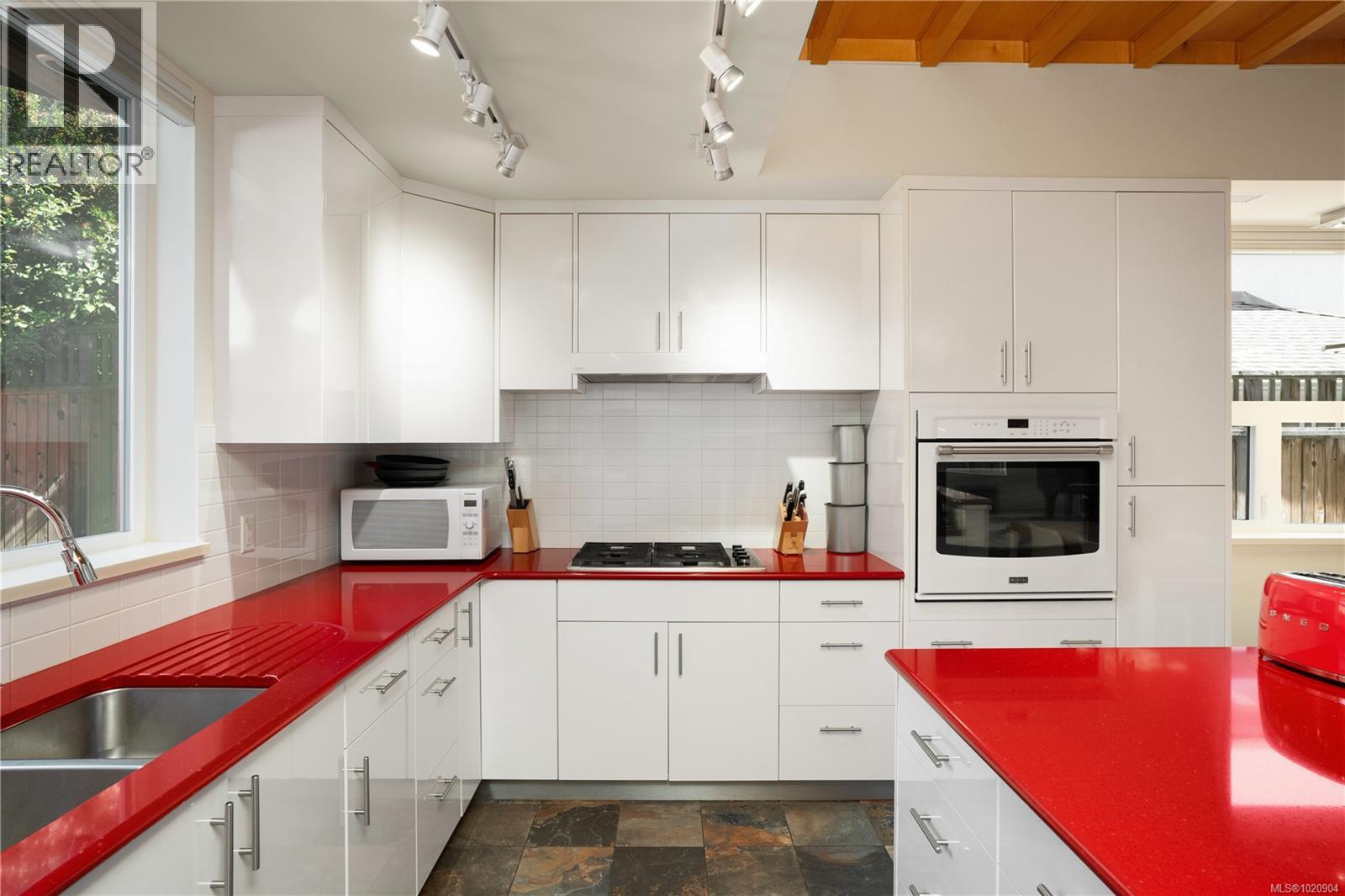  1530 Brooke Street, Victoria