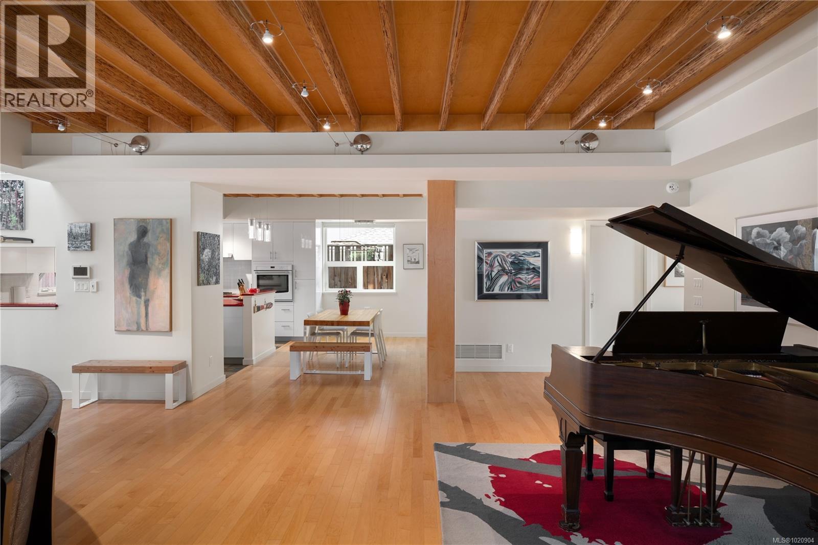  1530 Brooke Street, Victoria