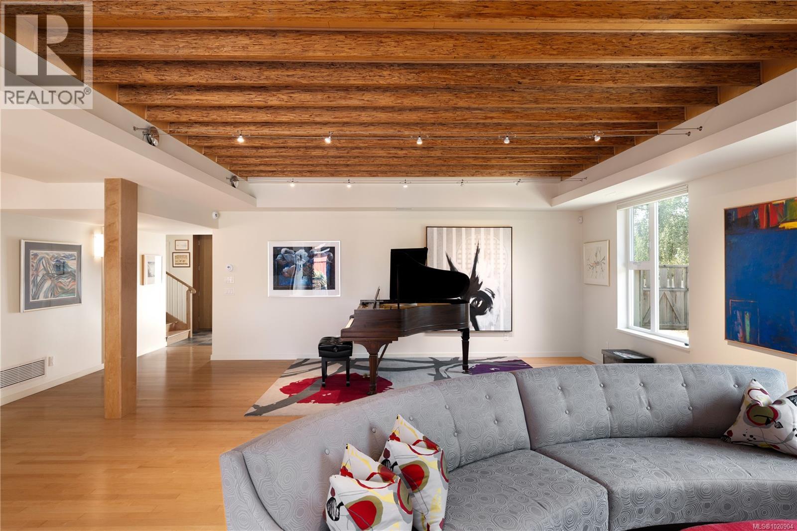  1530 Brooke Street, Victoria