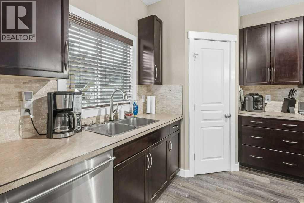 Single Family House for Sale in  Royal Birch Park NW Royal Oak Calgary 