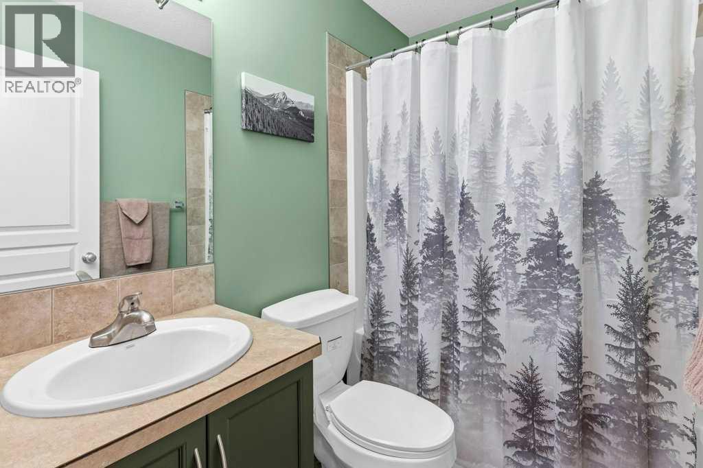 Single Family House for Sale in  Royal Birch Park NW Royal Oak Calgary 