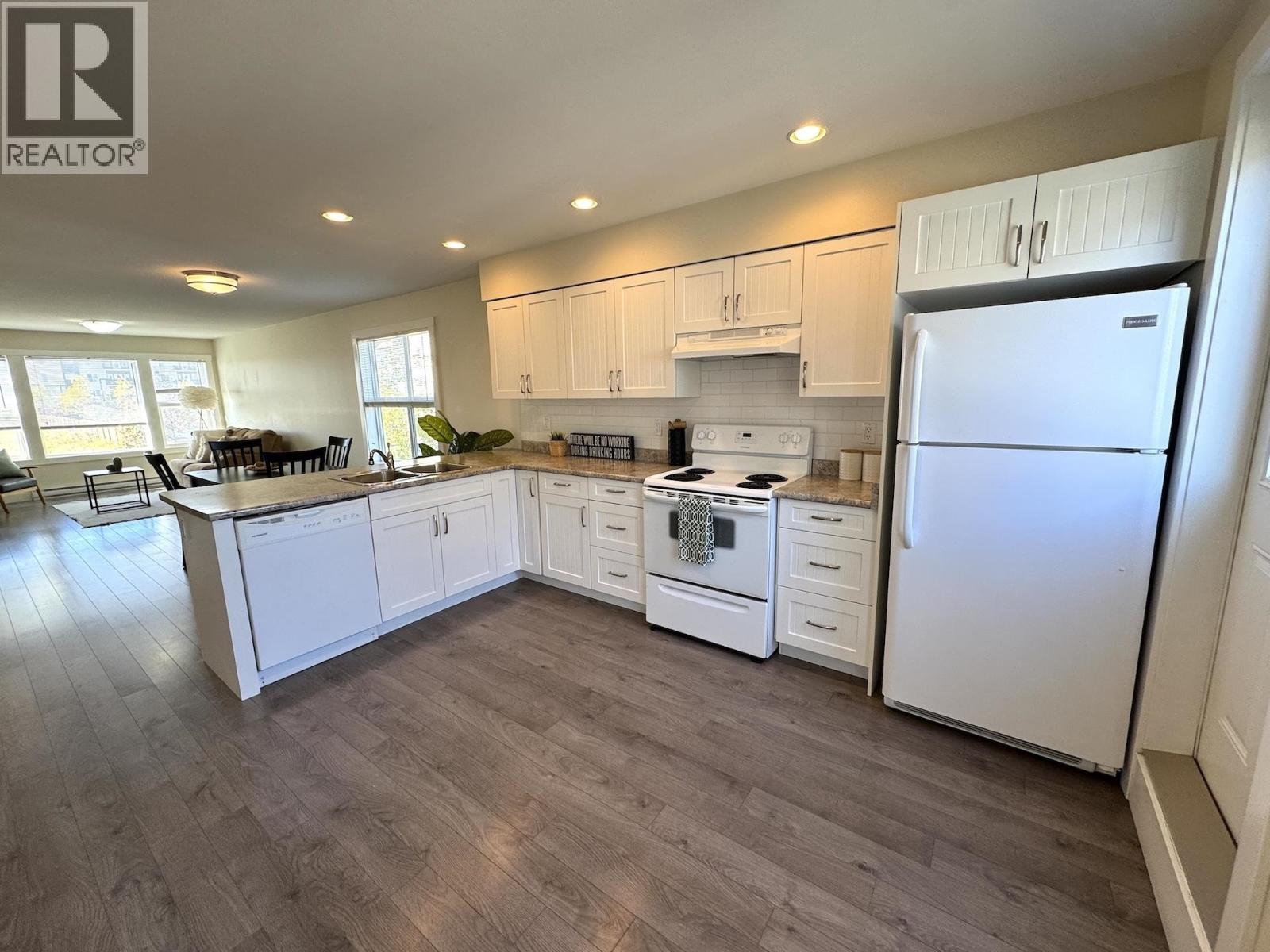 123 10303 112 STREET, Fort St. John