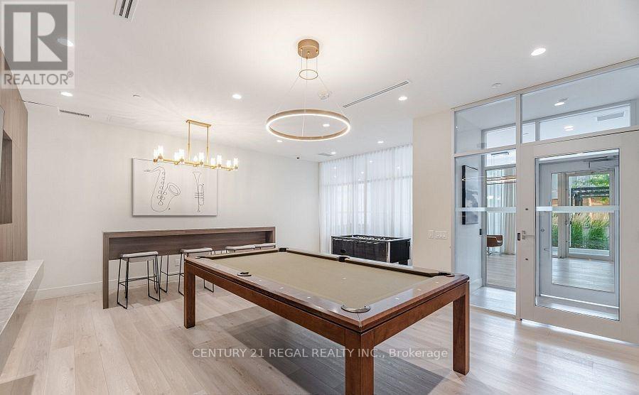 #207 1787 ST CLAIR AVE W. AVENUE - 19