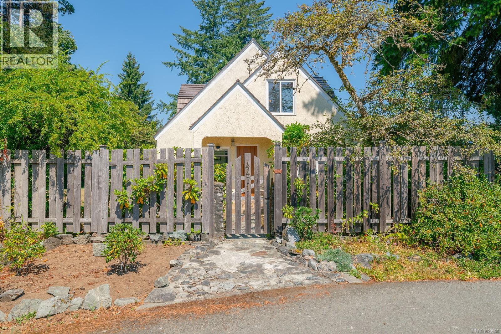 4471 Southgate Rd, Port Alberni