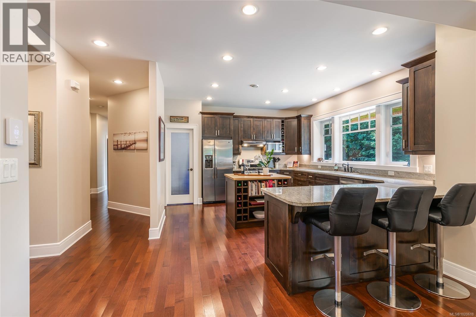 2200 Honey Wulff Close, Nanoose Bay