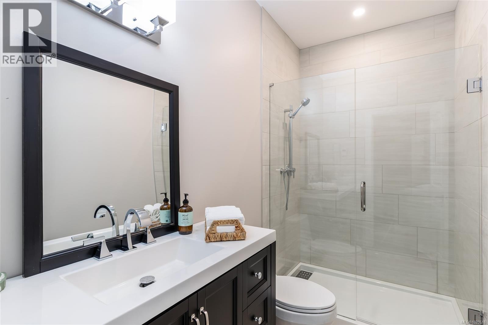 2200 Honey Wulff Close, Nanoose Bay