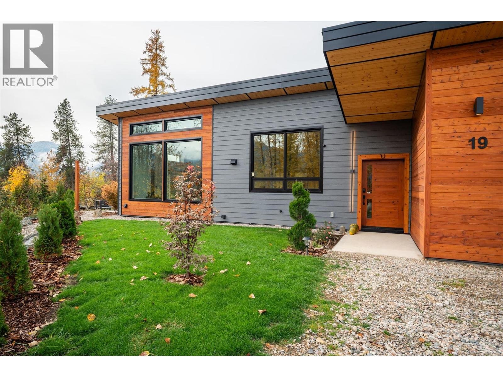 19 McKay Lane, Fruitvale