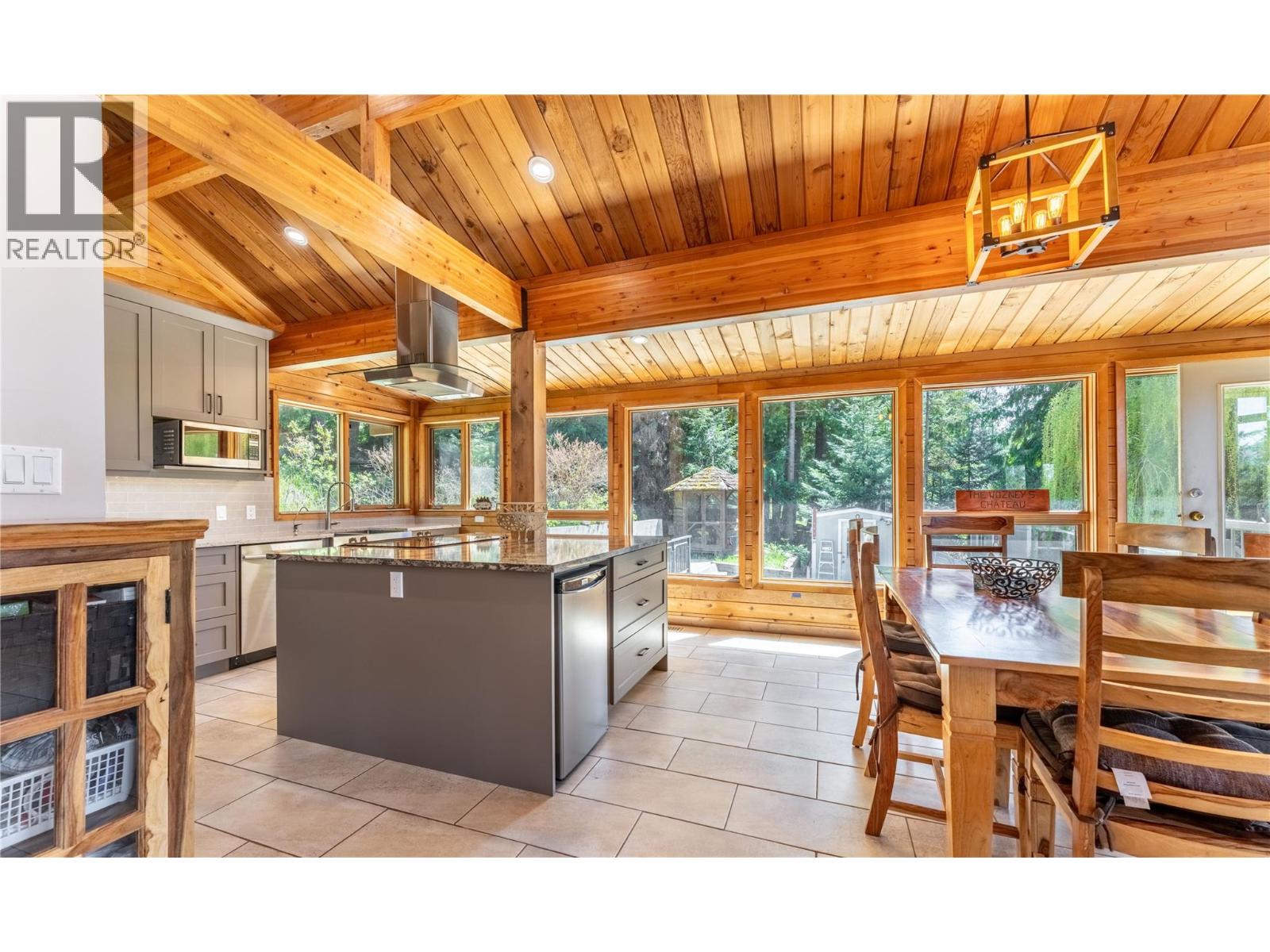 12437 BOSWELL Road, Boswell