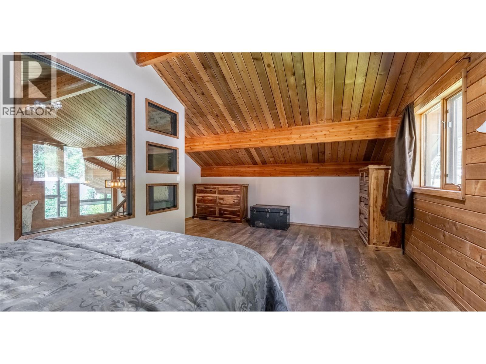 12437 BOSWELL Road, Boswell