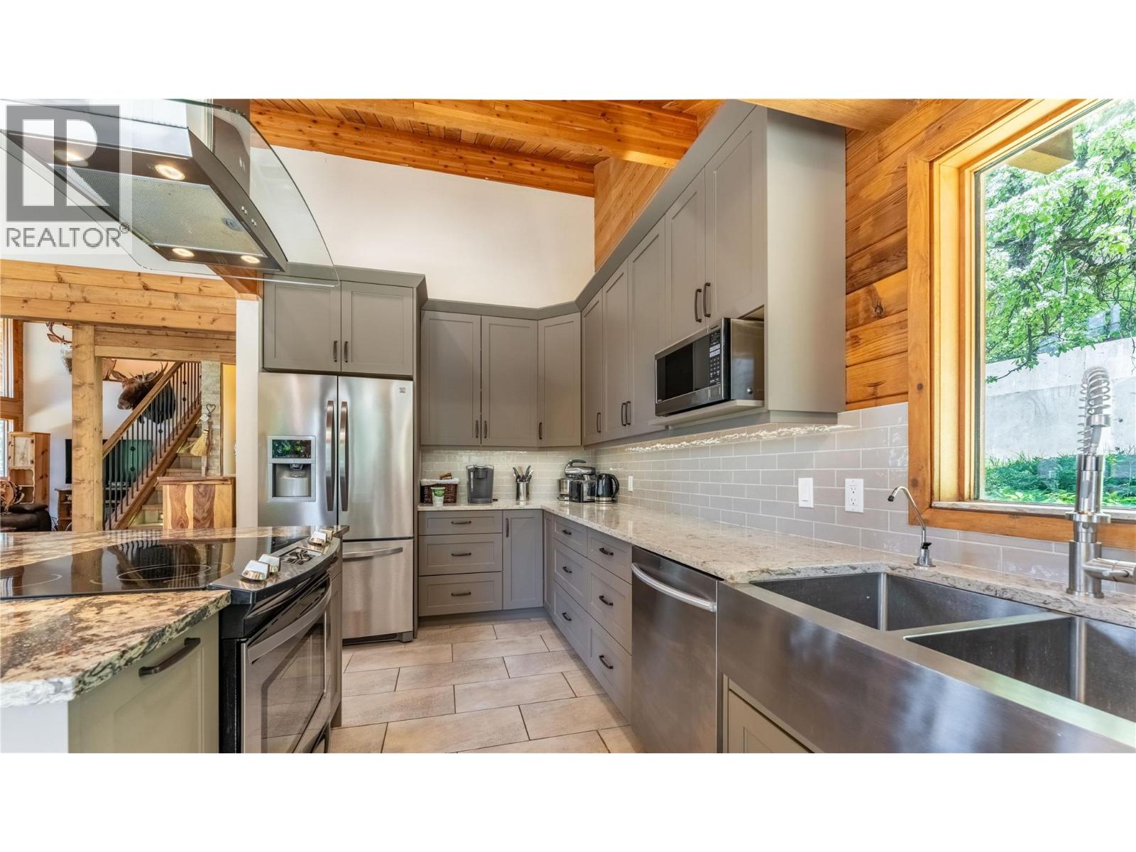 12437 BOSWELL Road, Boswell