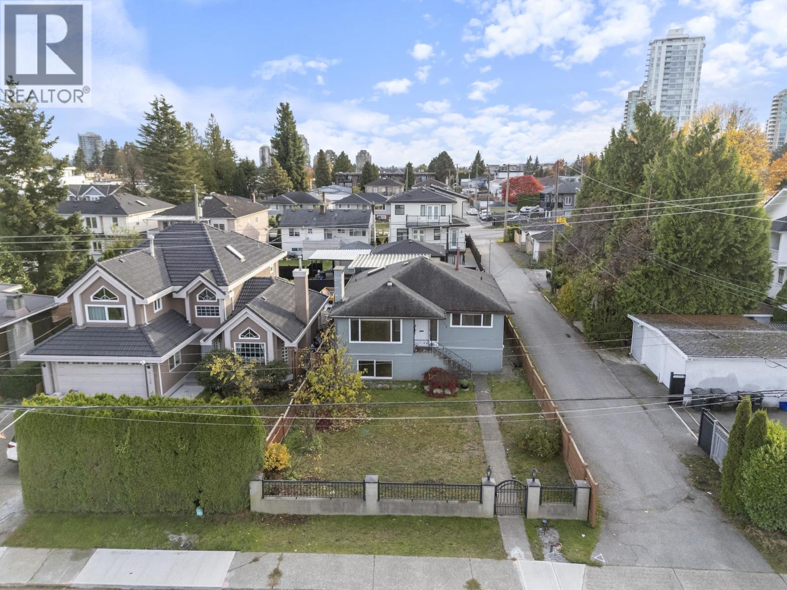 6732 IMPERIAL STREET, Burnaby