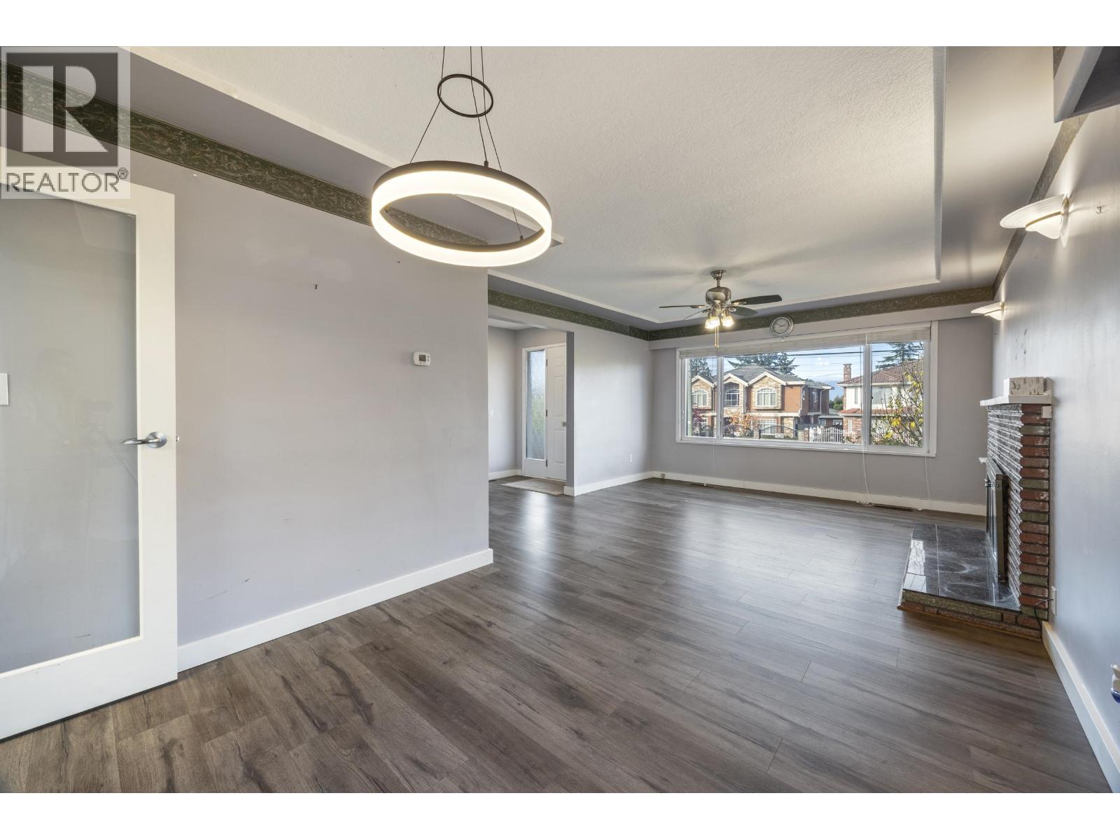 6732 IMPERIAL STREET, Burnaby