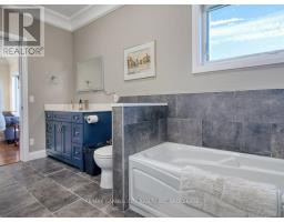 Bathroom - 2400 Effingham Street, Pelham, ON L0S1C0 Photo 10