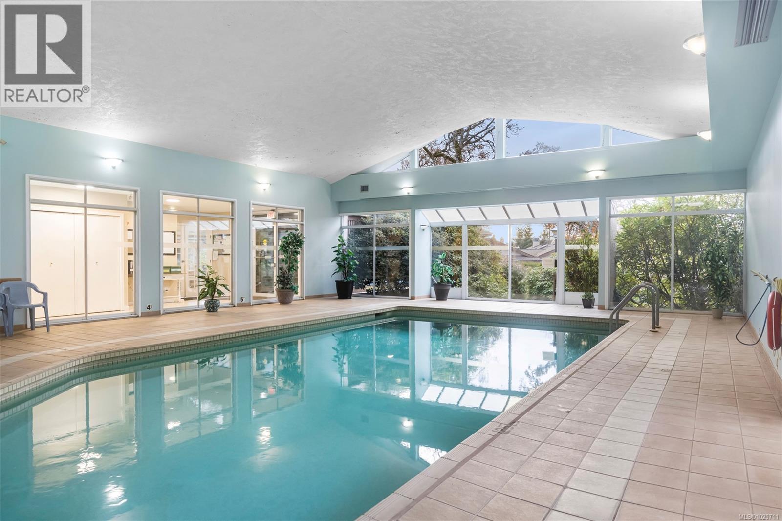 63 901 Kentwood Lane, Saanich