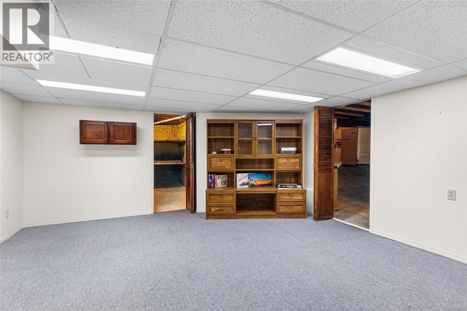 63 901 Kentwood Lane, Saanich