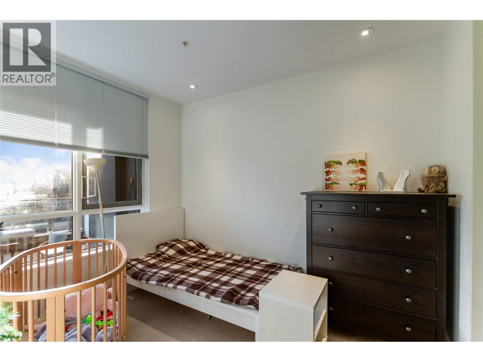 101 9150 UNIVERSITY HIGH STREET, Burnaby