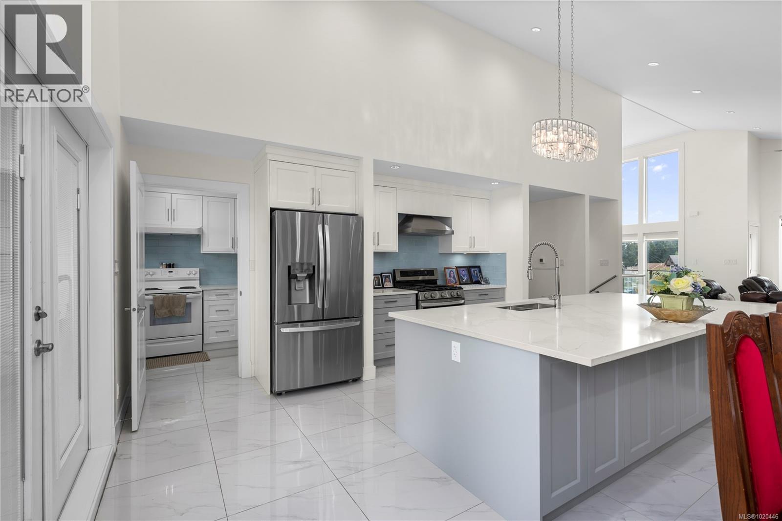 2270 Leighton Rd, Nanaimo