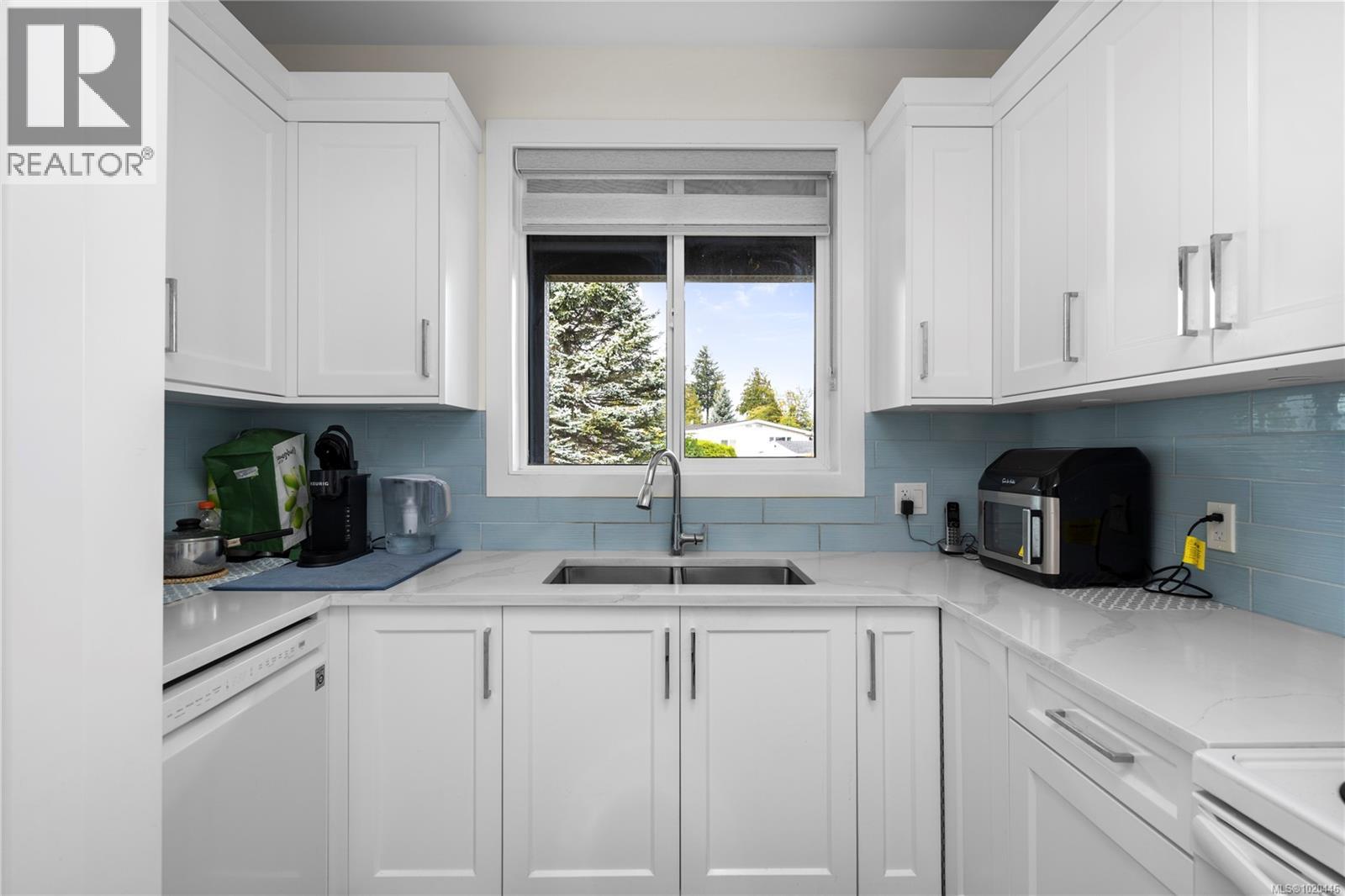 2270 Leighton Rd, Nanaimo