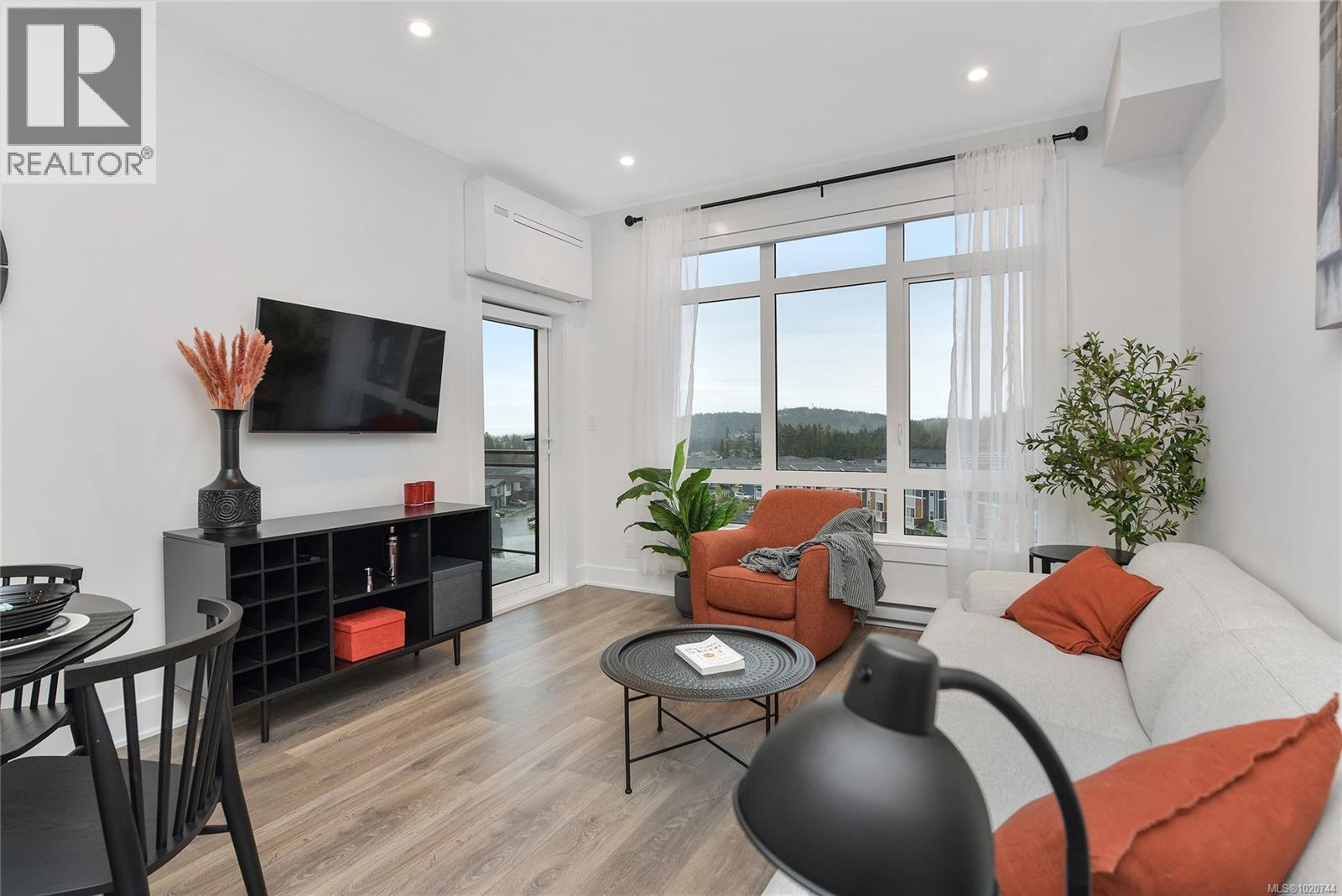 303 1110 Samar Cres, Langford